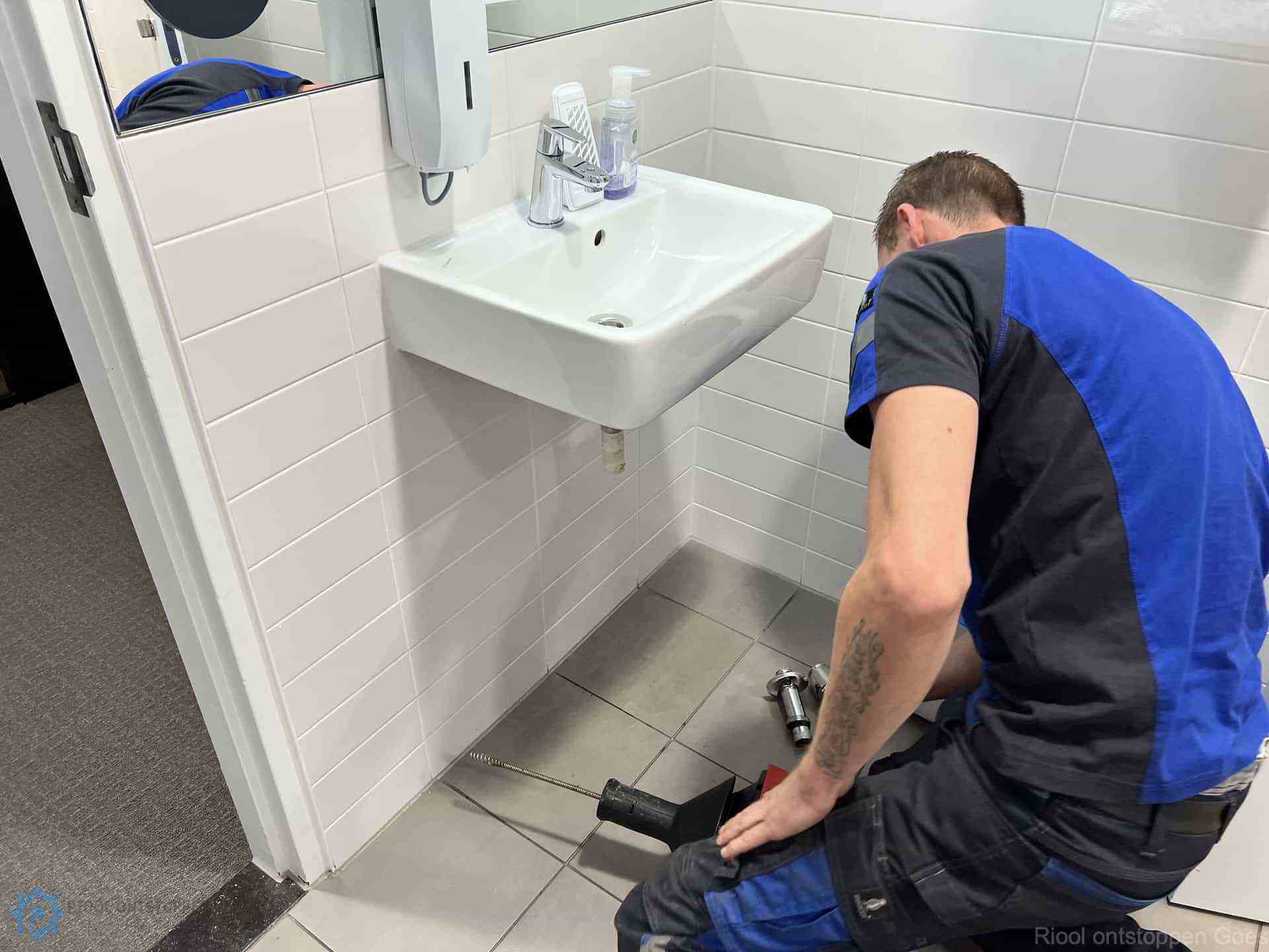 Gootsteen ontstoppen Goes Gootsteen ontstoppen Goes